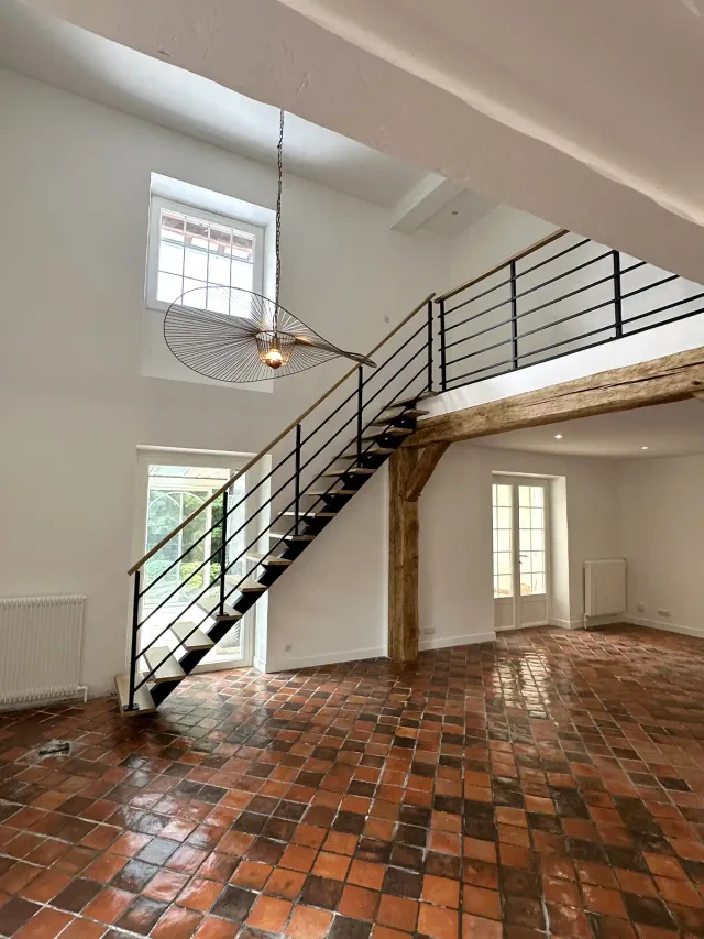 Escalier métal & tomettes anciennes